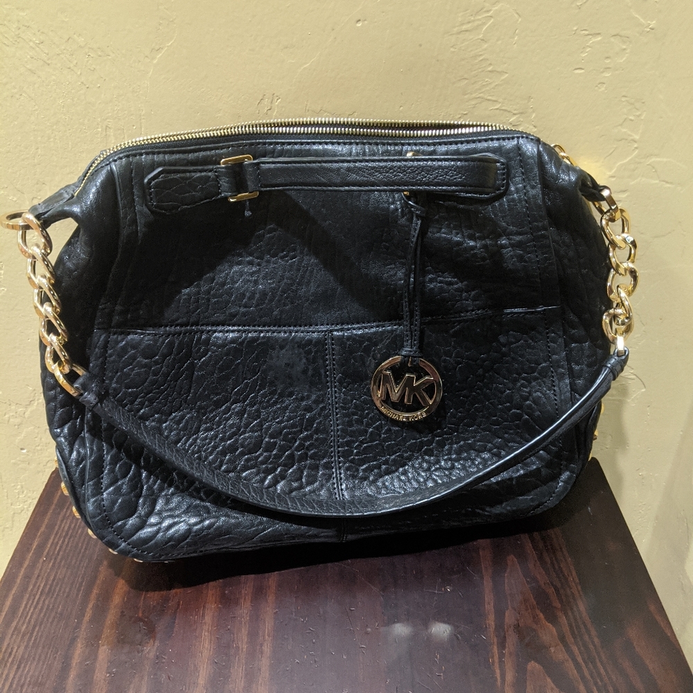 Michael Kors - Picture 2 of 3